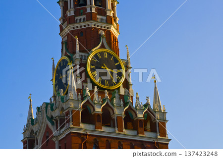 Close Up View of Spasskaya Tower Clock on Moscow Kremlin Close Up View of Spasskaya Tower Clock on Moscow Kremlin 137423248