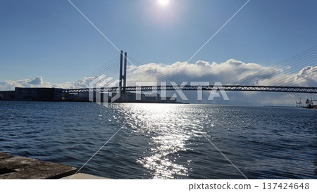 Fukae Bridge seen from Osanbashi Pier on a sunny day 137424648