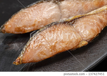 Fresh grilled salmon with salt Grilled autumn salmon fillet Japanese breakfast image 137427451