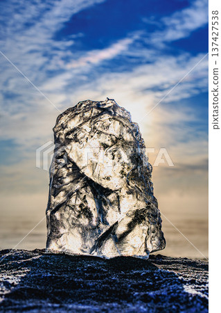 晨曦與寶石般的冰雪（北海道十勝迷人的冬季海岸） 137427538