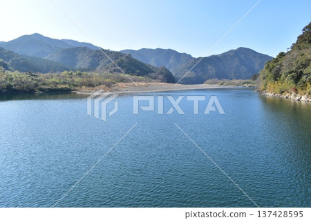Kochi, Shikoku, submerged bridge, Shimanto River Kochi, Shikoku, submerged bridge, Shimanto River 137428595
