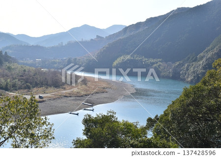Kochi, Shikoku, submerged bridge, Shimanto River Kochi, Shikoku, submerged bridge, Shimanto River 137428596