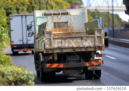 Dump truck image Dump truck image 137429218