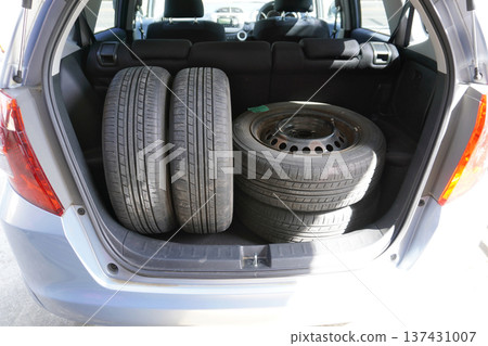Tires in the trunk 01 Tires in the trunk 01 137431007