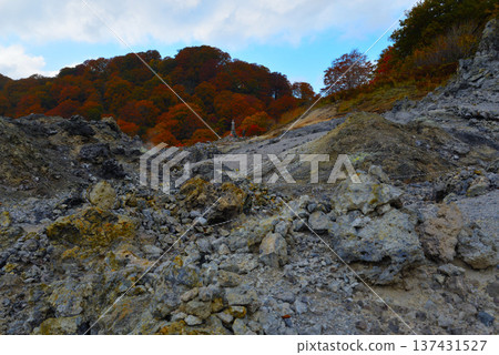 Mount Osore in late autumn (Mutsu City, Aomori Prefecture) Mount Osore in late autumn (Mutsu City, Aomori Prefecture) 137431527