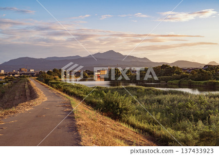 Niigata: Sabaishi River and Yoneyama (Kashiwazaki City) 137433923