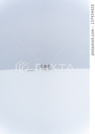 美瑛冬天的風景 137434428