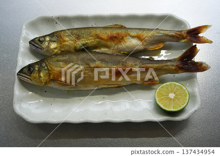 香烤鹹魚 137434954