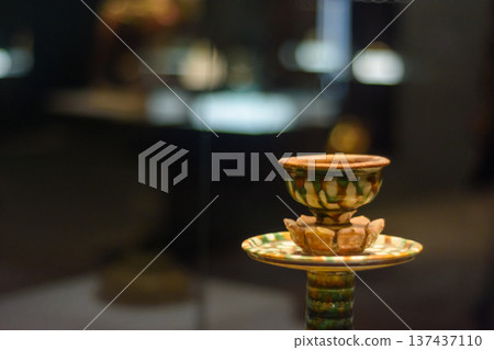 Ancient Chinese pottery exhibited in Luoyang Museum in Henan province, China Ancient Chinese pottery exhibited in Luoyang Museum in Henan province, China 137437110