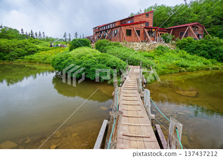 Summer in the Northern Alps, Kagamidaira Mountain Lodge and Kagami Pond Summer in the Northern Alps, Kagamidaira Mountain Lodge and Kagami Pond 137437212