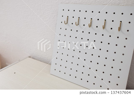 Pegboard and hooks 137437604
