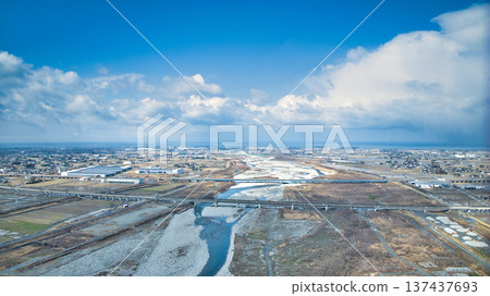 The Kurobe River alluvial fan seen from around Gonzo Bridge over the Kurobe River in eastern Toyama Prefecture, Japan 137437693