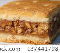 含核桃的烘焙甜點 137441798