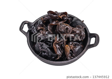 A bowl of fresh wood ear mushrooms, perfect for health conscious cooks seeking nutritious and flavorful ingredient. isolated on white background. top view A bowl of fresh wood ear mushrooms, perfect for health conscious cooks seeking nutritious and flavorful ingredient. isolated on white background. top view 137445912