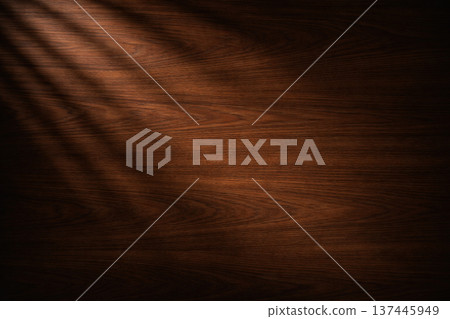 高品質胡桃木紋背景，斜向陰影 137445949