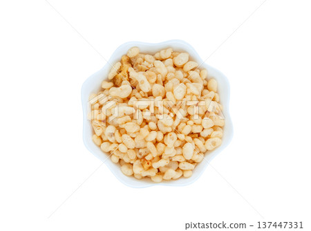 Fried tempura bits and tempura scraps served on a white plate [White background, cutout] 137447331