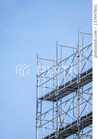 腳手架青空 137447601