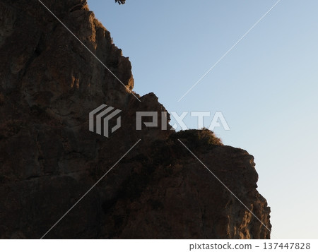 A fusion of cliffs and textures. Be captivated by the once-in-a-lifetime patterns 137447828