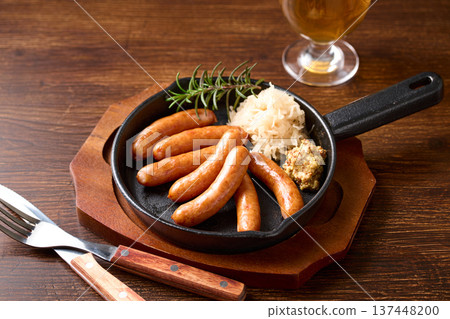 煎鍋香腸 137448200