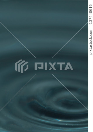 256.Water Surface Ripples from Droplet Impact Close-Up 256.Water Surface Ripples from Droplet Impact Close-Up 137448616
