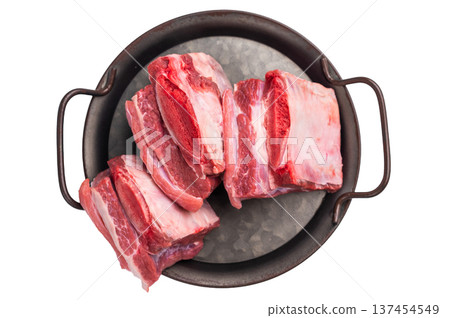 Thick Cut raw beef Short Ribs, fresh meat with bone isolated on white background. top view Thick Cut raw beef Short Ribs, fresh meat with bone isolated on white background. top view 137454549