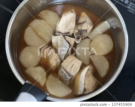 First brown egg 137455909