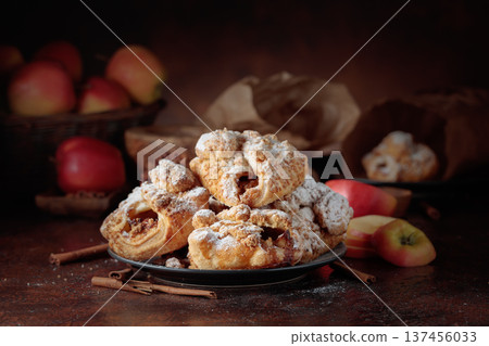 Homemade mini apple strudels with apples and cinnamon. 137456033