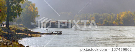 cruise ships near Duernstein cruise ships near Duernstein 137459902