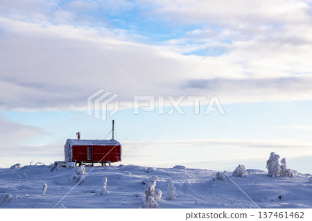 mobile house balok, insulated trailer on runners mobile house balok, insulated trailer on runners 137461462