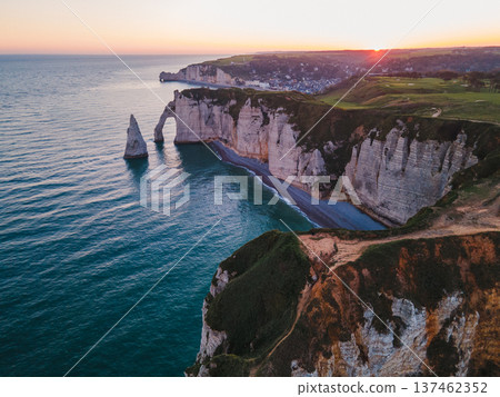 Cliffs and Waters of Etretat Cliffs and Waters of Etretat 137462352
