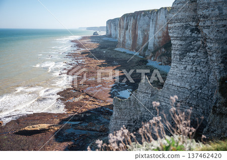 Cliffs and Waters of Etretat Cliffs and Waters of Etretat 137462420