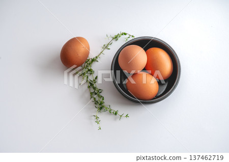 Healthy Breakfast Eggs in Black Bowl Healthy Breakfast Eggs in Black Bowl 137462719
