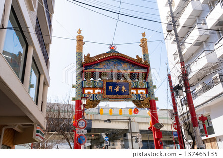 Suzaku Gate (South) in Yokohama Chinatown Suzaku Gate (South) in Yokohama Chinatown 137465135