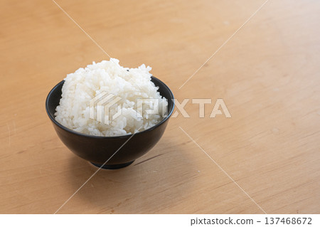 White rice in a bowl 137468672