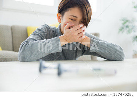 自我注射:皮下注射及副作用 自我注射:皮下注射及副作用 137470293