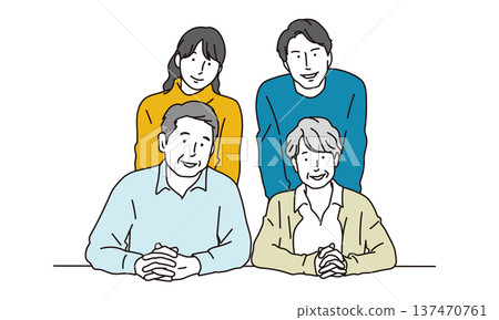 一幅真人大小的亞洲家庭微笑插畫 137470761