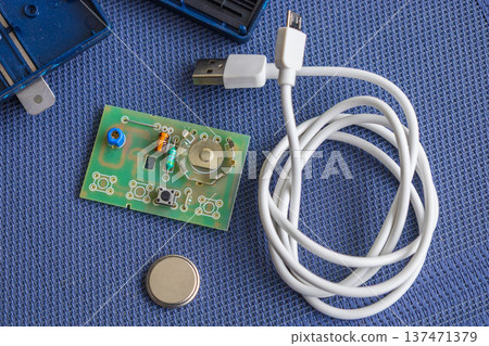 Electronic Circuit Board With USB Cable 137471379