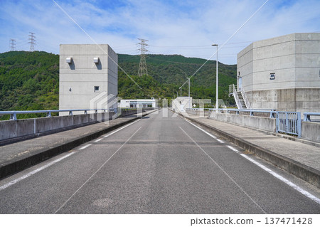Kagase河大壩 Kagase河大壩 137471428