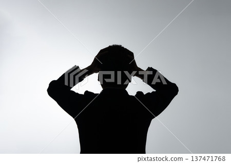 商務男人剪影 商務男人剪影 137471768