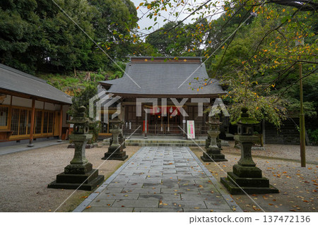 Imari Shrine Imari Shrine 137472136