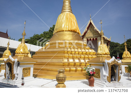 THAILAND NONTHABURI PAK KRET KO KRET WAT PHAI LOM 137472708