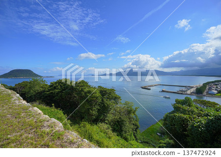 Karatsu castle 137472924