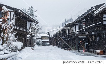 Tsumago-juku (winter) 137472973