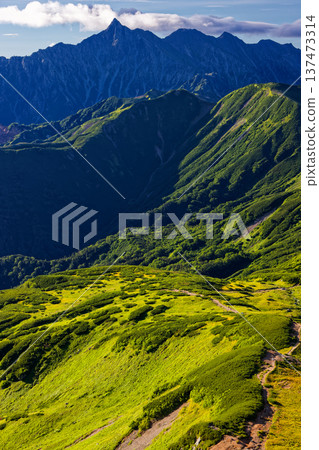 The Yari and Hotaka mountain ranges seen from Mount Mitsumatarenge in the Northern Alps 137473314