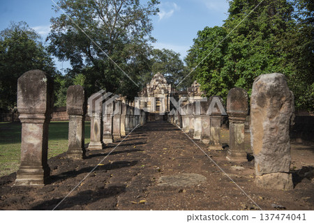 THAILAND SA KAEO PRASAT SADOK KOK THOM THAILAND SA KAEO PRASAT SADOK KOK THOM 137474041