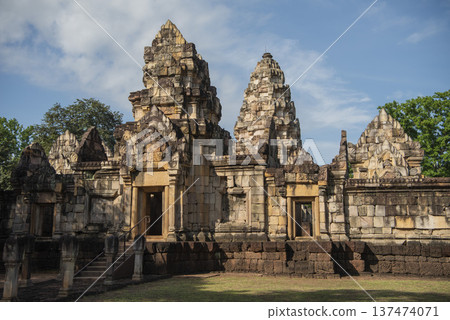 THAILAND SA KAEO PRASAT SADOK KOK THOM THAILAND SA KAEO PRASAT SADOK KOK THOM 137474071