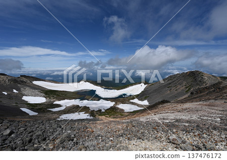 Climbing Mount Norikura, Northern Alps, Nagano Prefecture, Gifu Prefecture 137476172