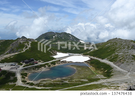 攀登岐阜縣長野縣北阿爾卑斯山脈乘鞍岳 攀登岐阜縣長野縣北阿爾卑斯山脈乘鞍岳 137476438