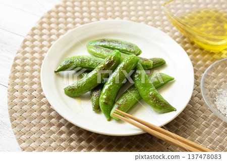 烤豌豆 烤豌豆 137478083