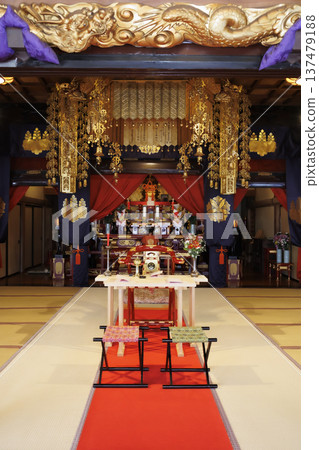 The gorgeously decorated main hall The gorgeously decorated main hall 137479188